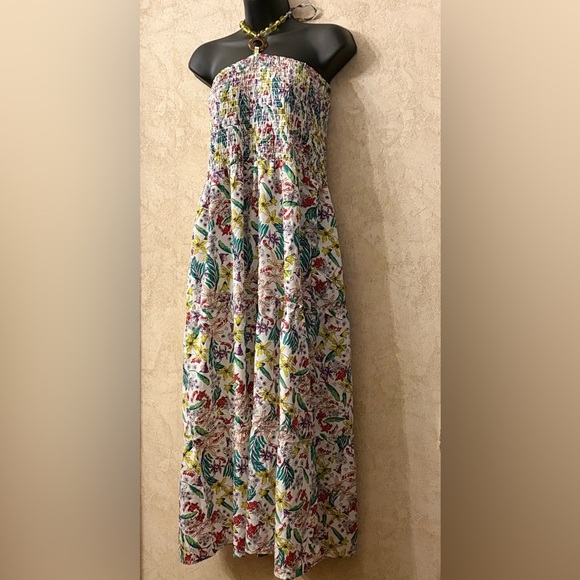 Cassee’s Ivory Floral Strapless Maxi Dress - Picture 1 of 7